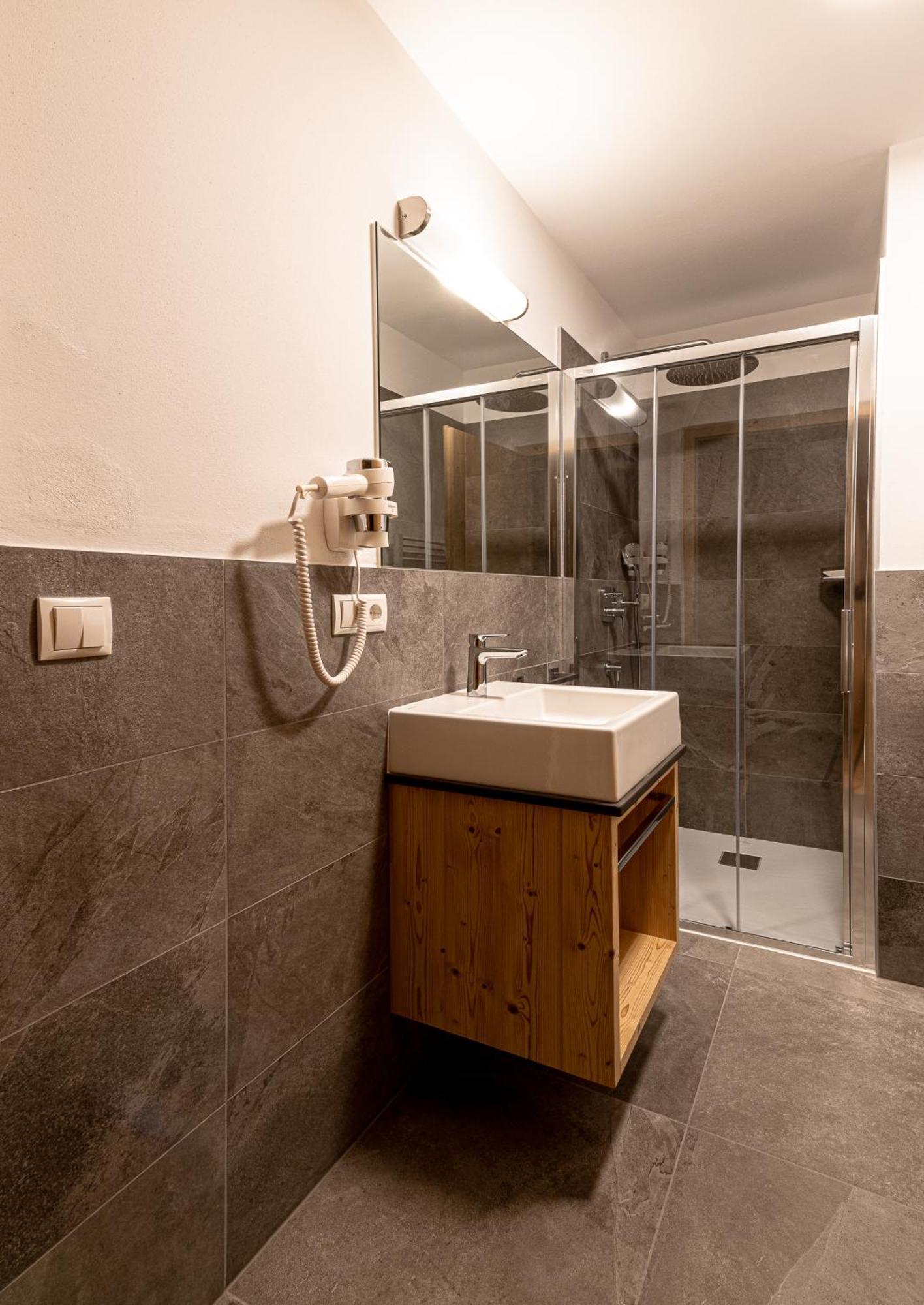Aurturist Sesto Daire Oda fotoğraf